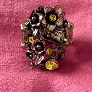 Vintage-Inspired Floral Crystal Ring in Yellow